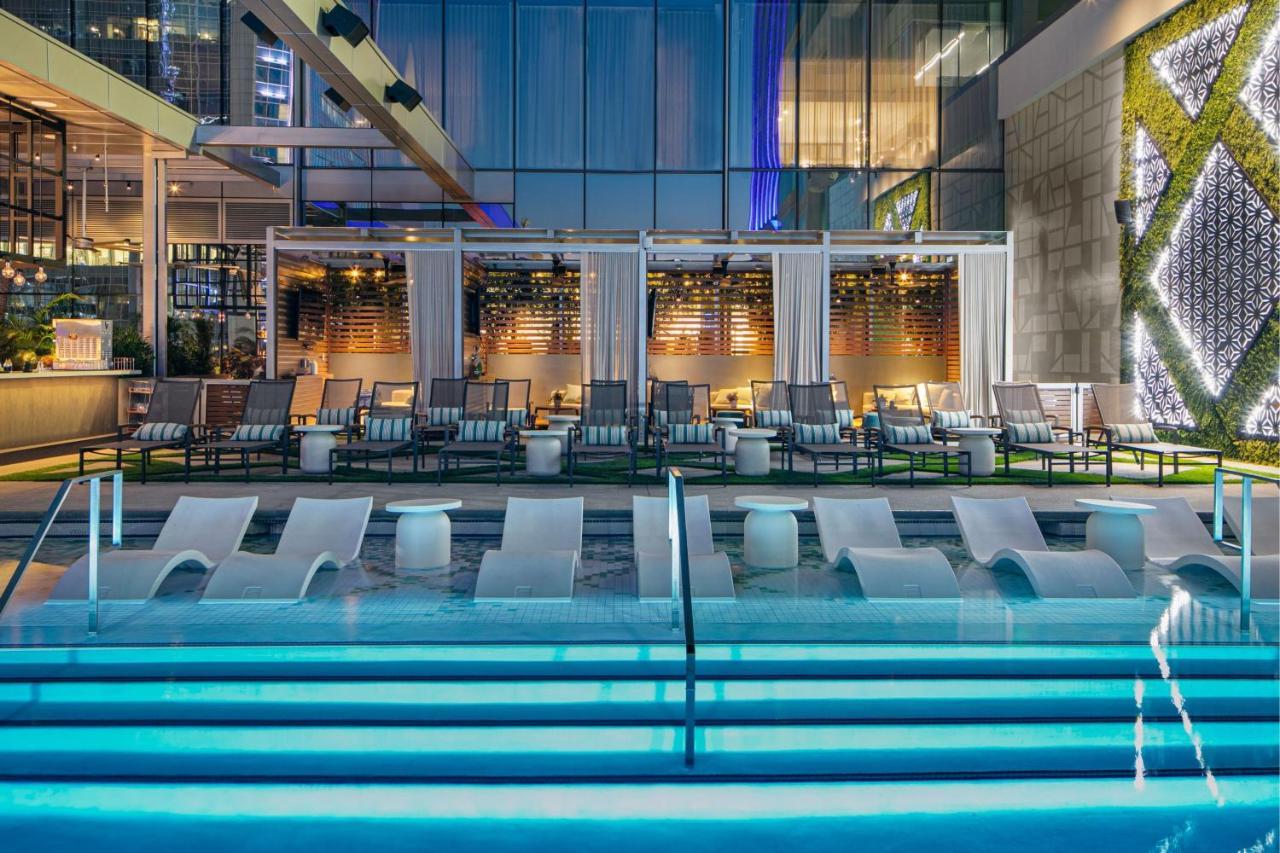 Jw Marriott Charlotte Hotel Екстериор снимка