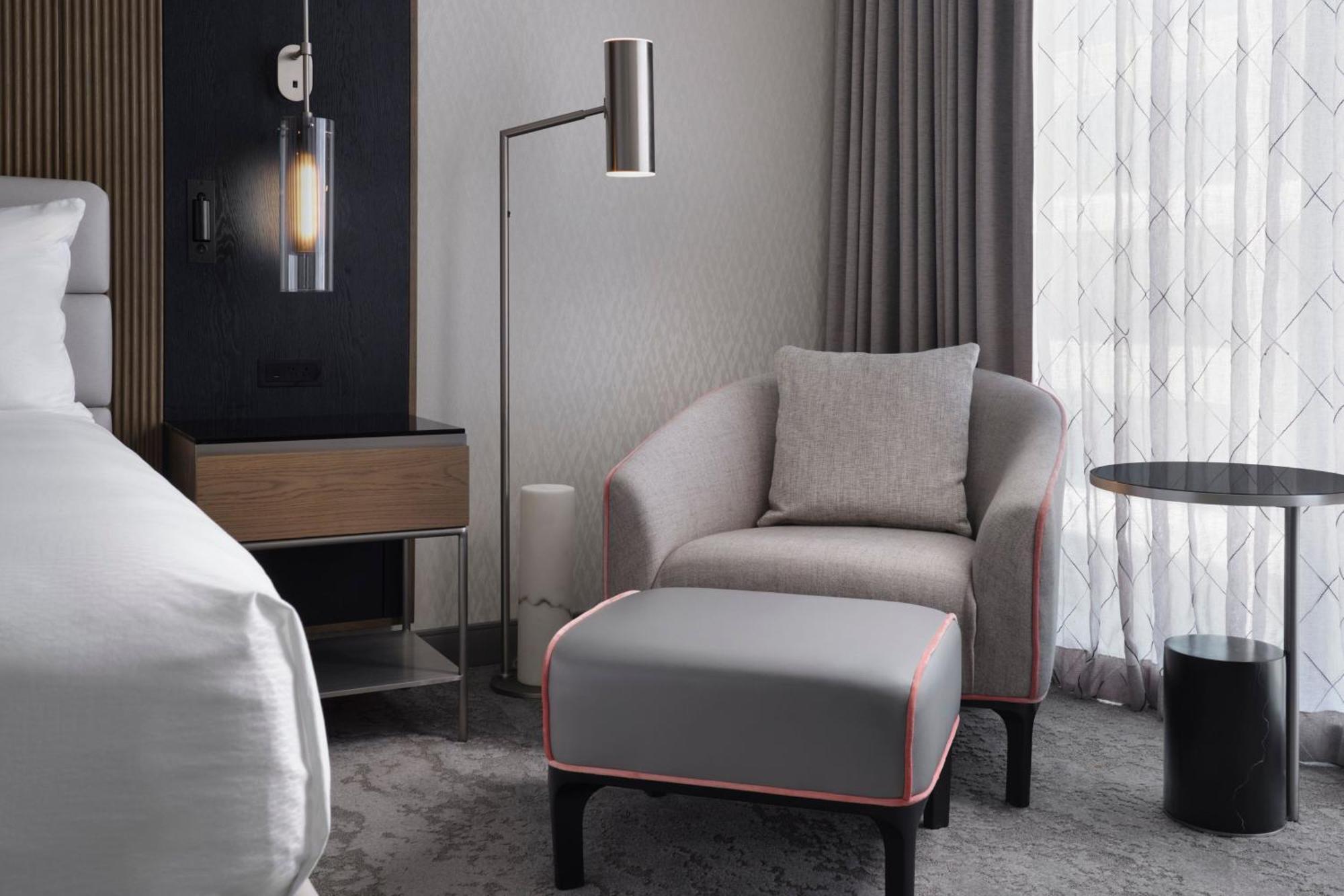 Jw Marriott Charlotte Hotel Екстериор снимка